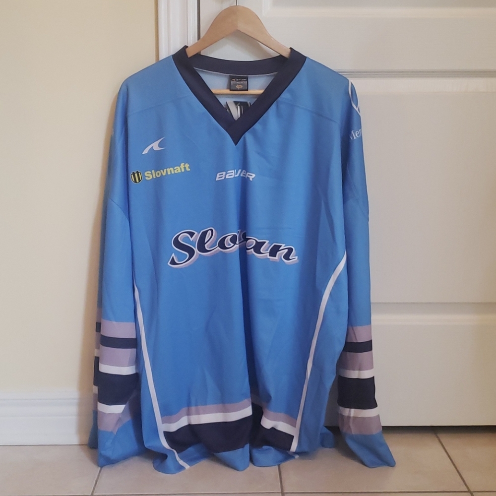Slovan Bratislava Hockey Jersey BNWT